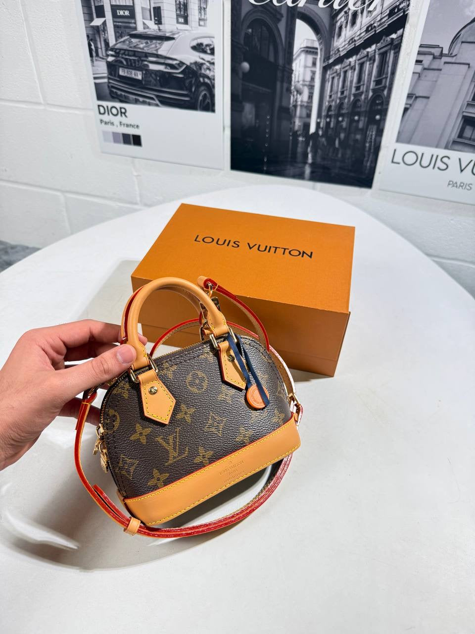 LVE NANO ALMA BAG