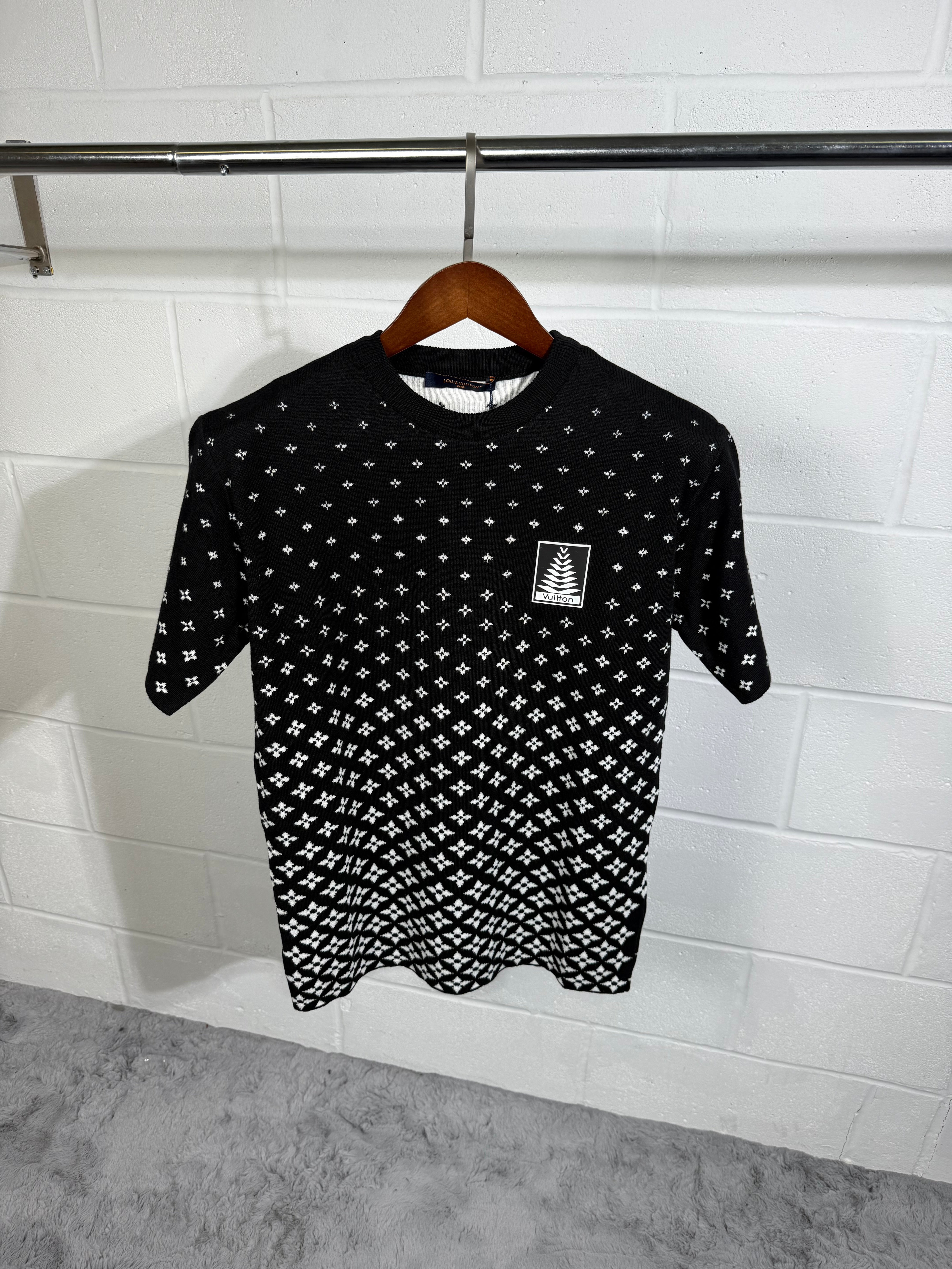 LVE KNITTED TEE BLACK