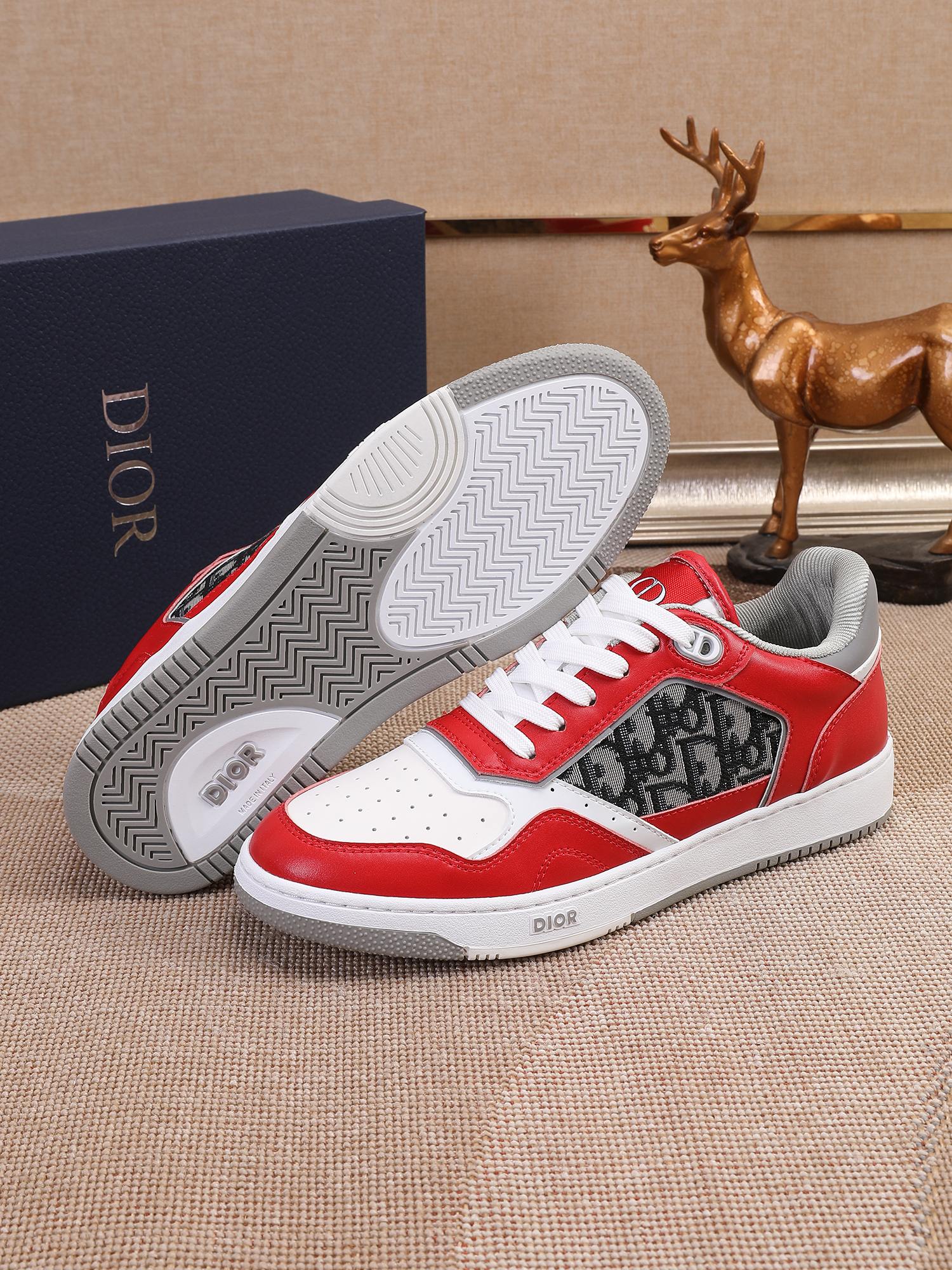CD TRAINERS RED (pre-order)