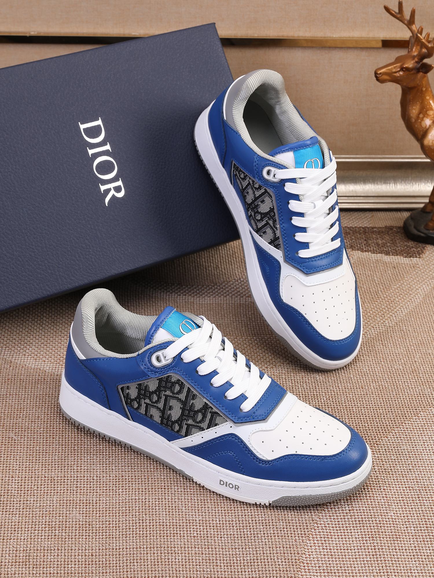 CD TRAINERS NAVY (pre-order)