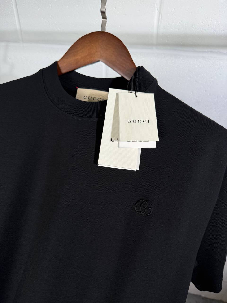 UCCI MINI LOGO TEE