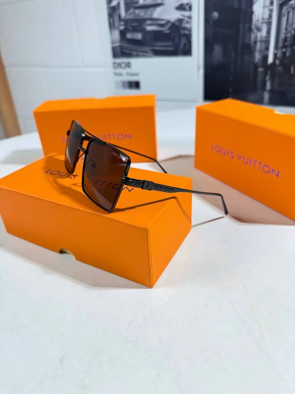 LVE METAL SUNGLASSES by Stock supplier