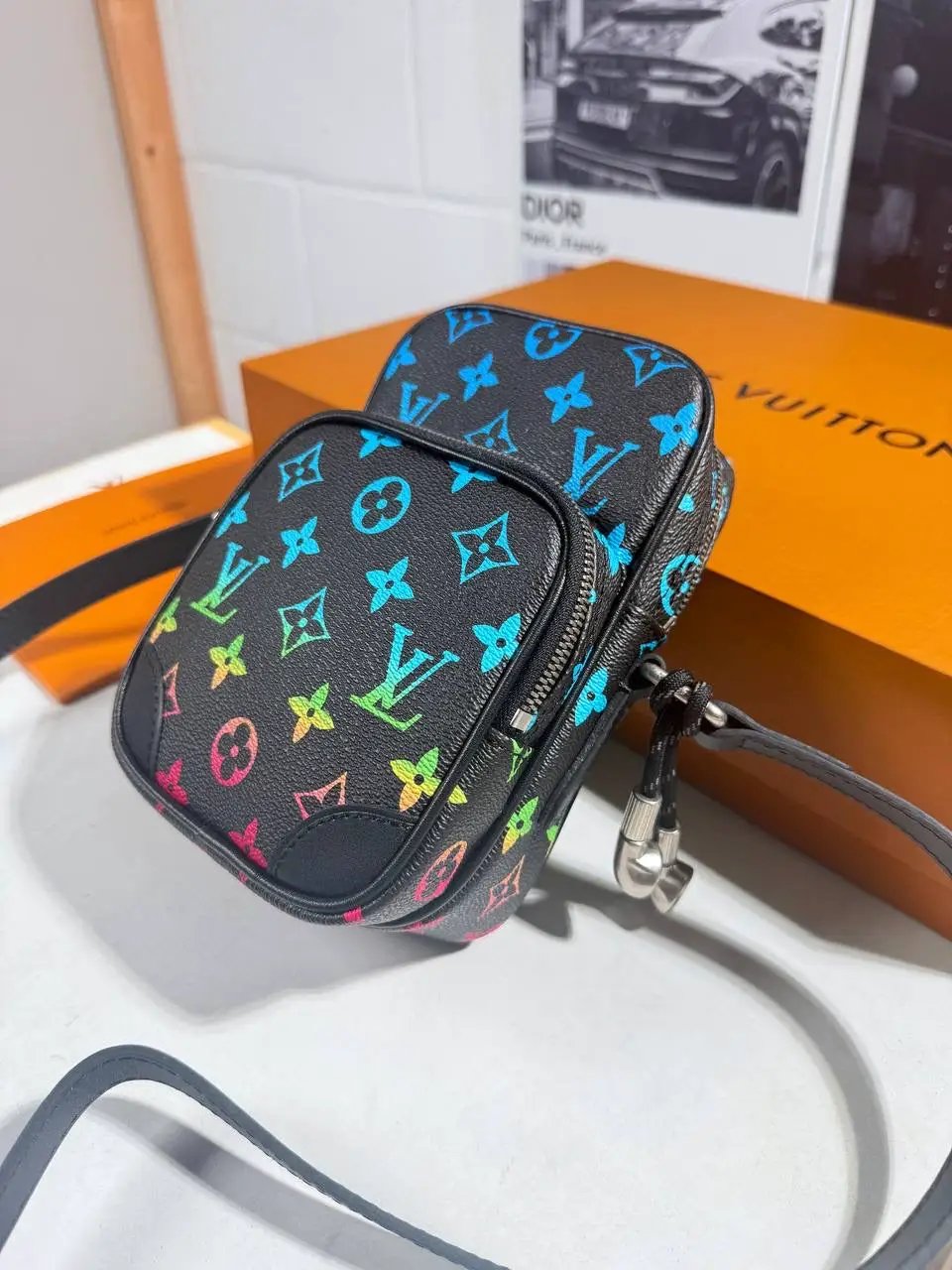 LVE MONOGRAM IRDESCENT BAG