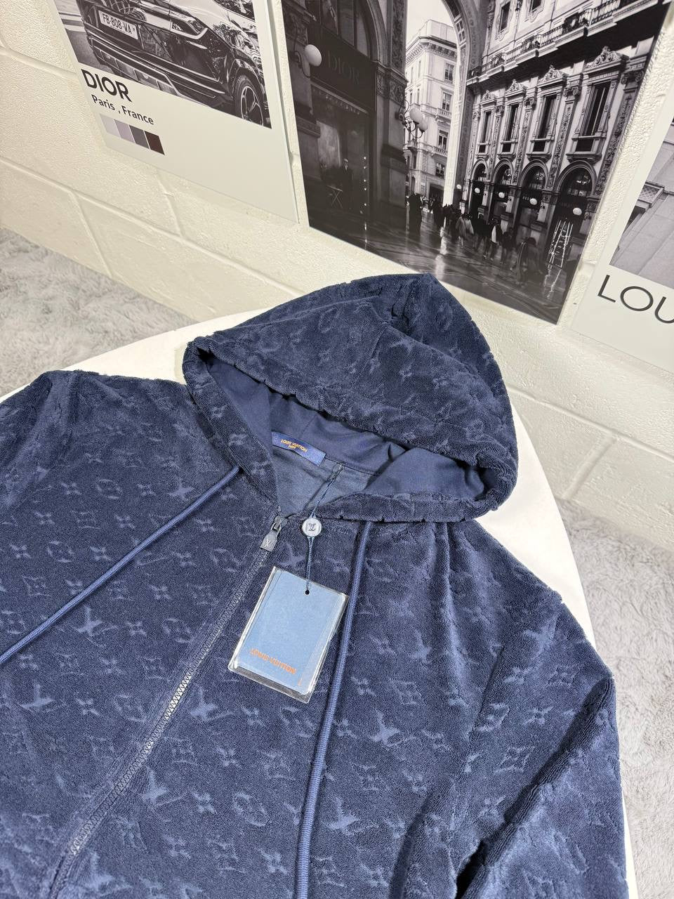 LVE KNITTED HOODIE NAVY