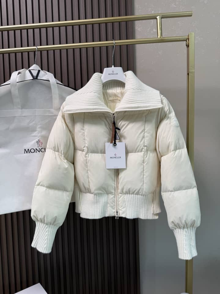 MNC WOMEN JACKET (pre-order)