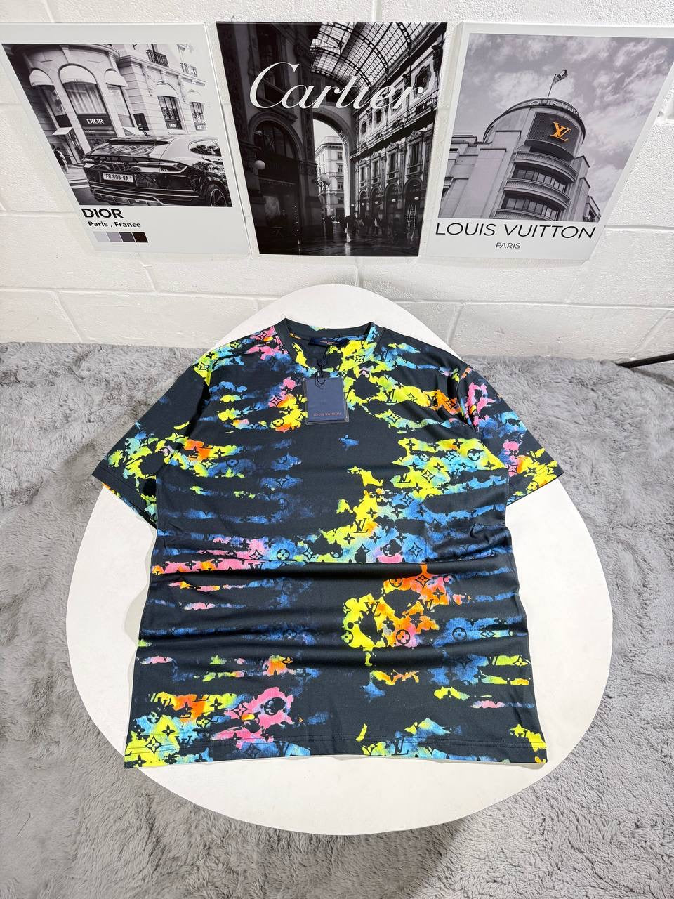 LVE TIE DYE T SHIRT
