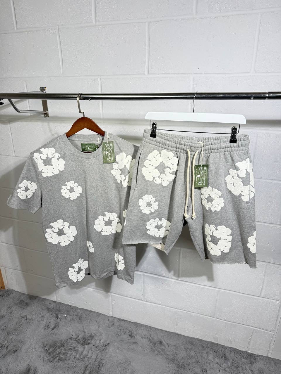 DNM SET GREY