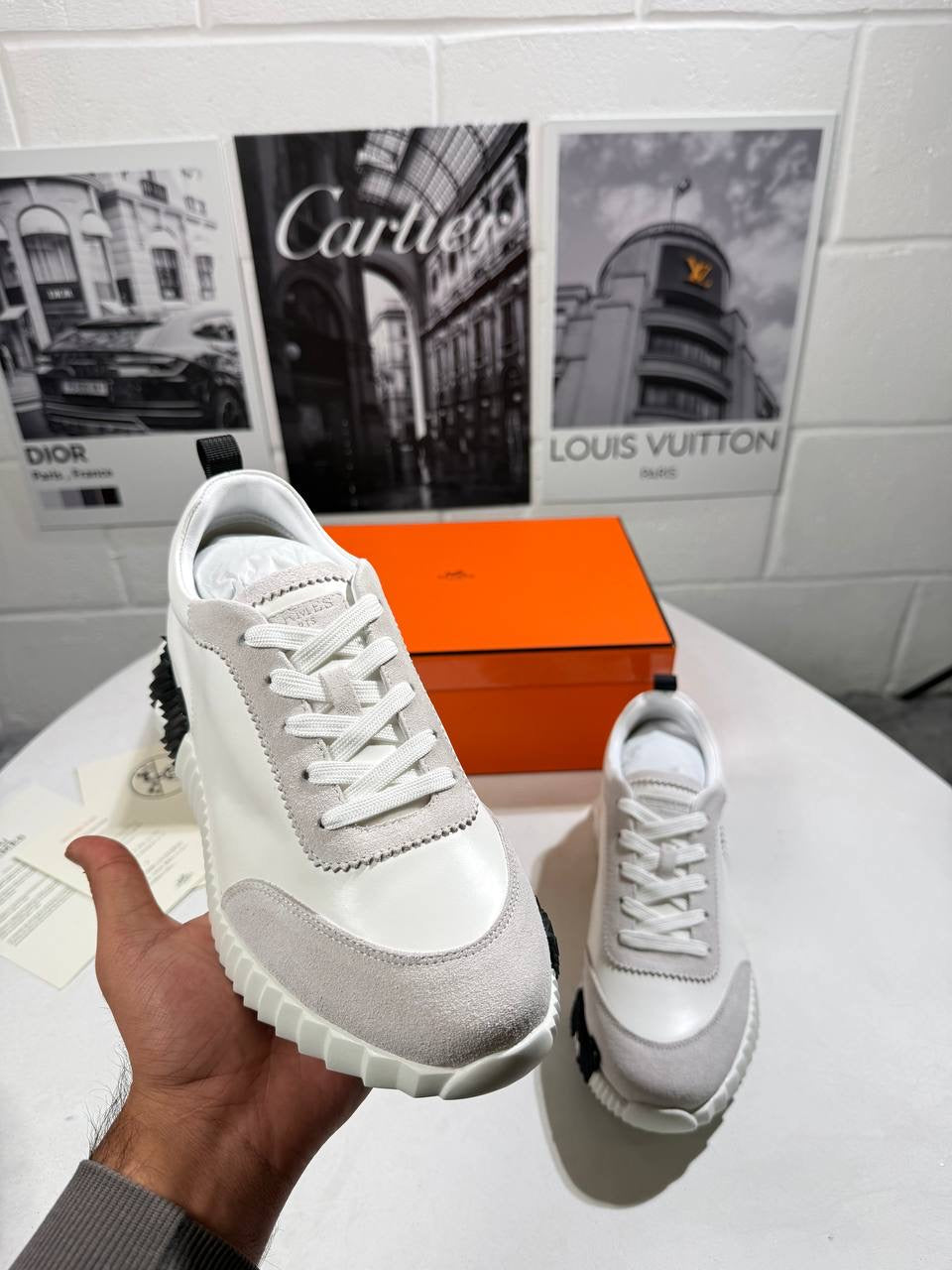 HRMS FULL WHITE