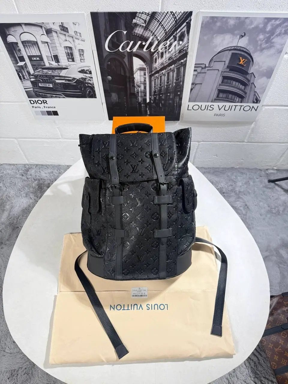 LVE BLACK LOGO BACKPACK