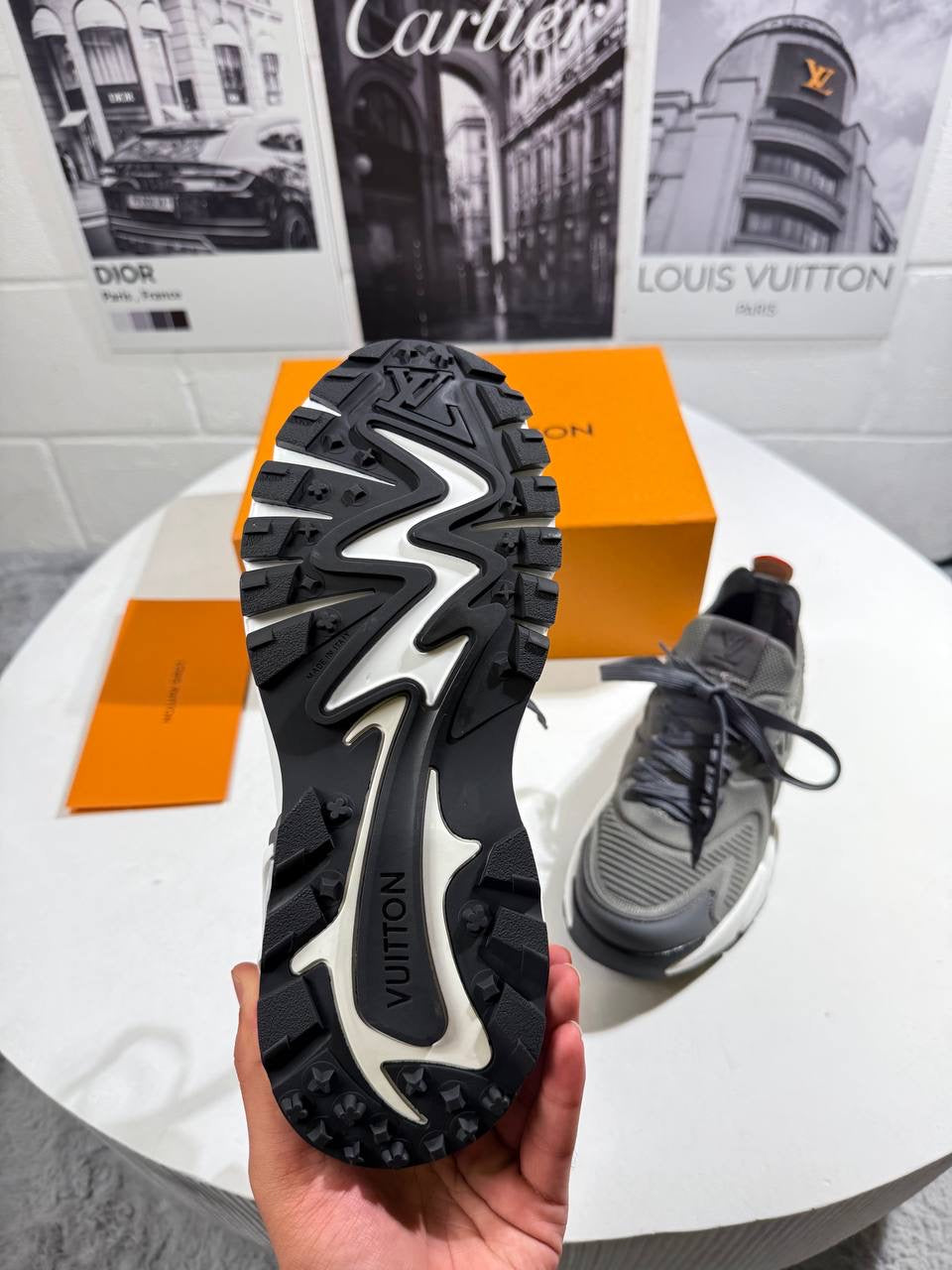 LVE TRAINERS GREY