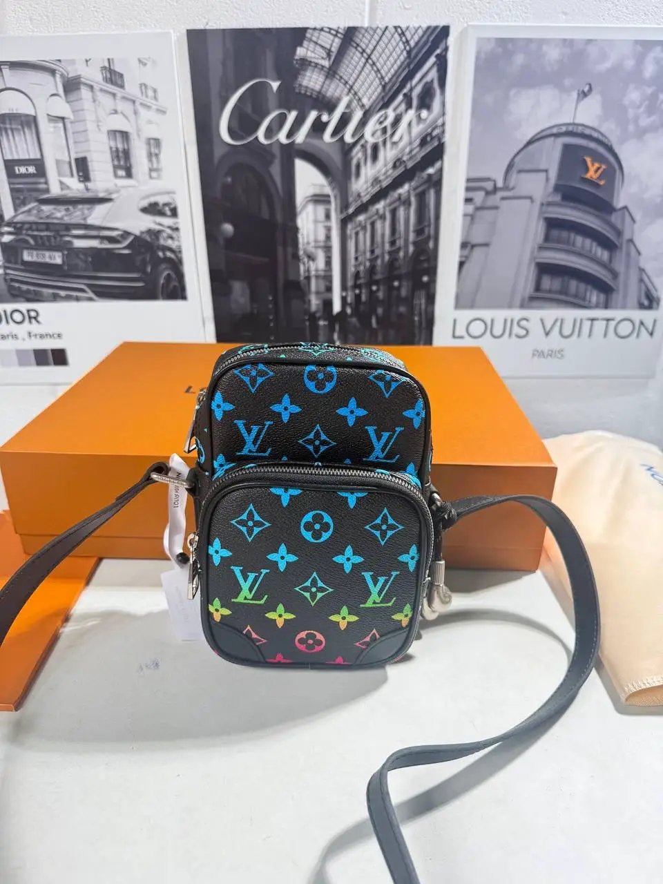 LVE MONOGRAM IRDESCENT BAG