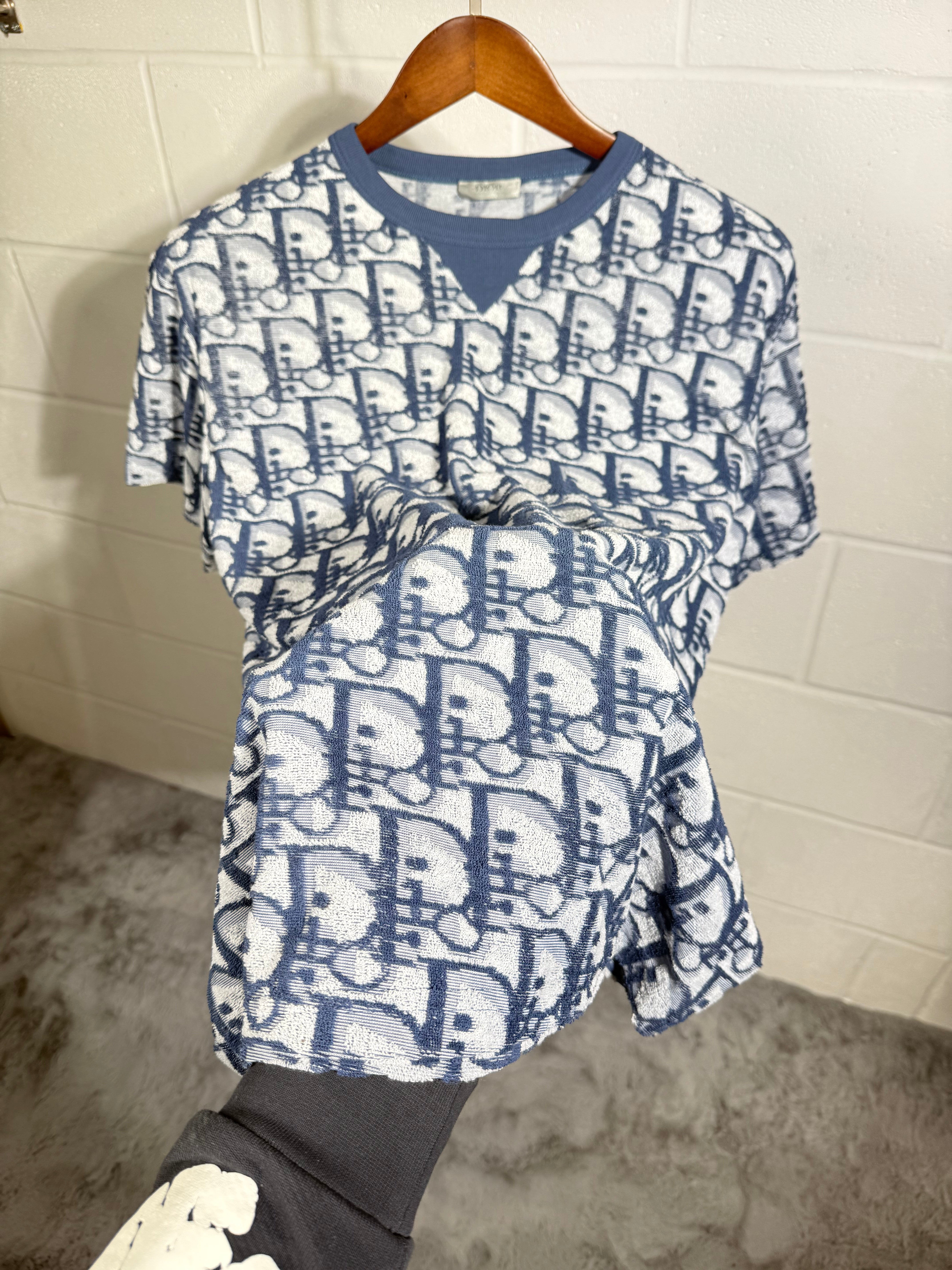 ior towel t shirt baby blue