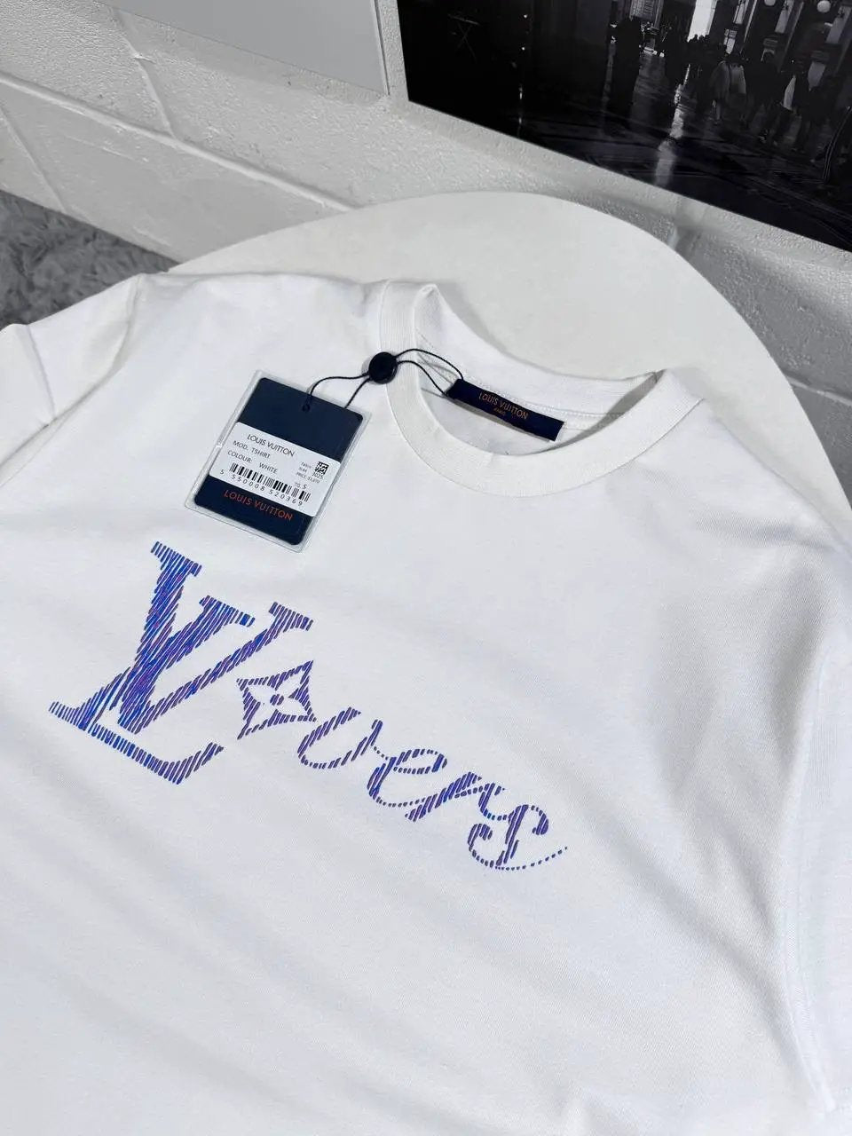 LVE SIGN TSHIRT by Stock supplier