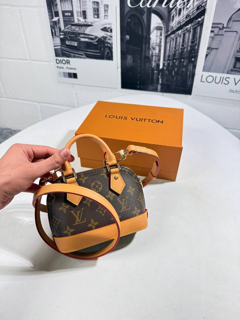 LVE NANO ALMA BAG