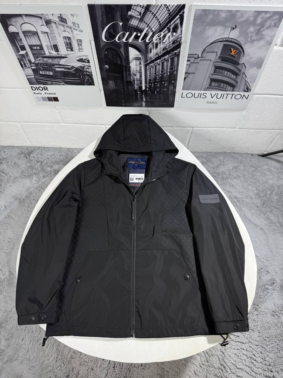 LVE WINDBREAKER BLACK