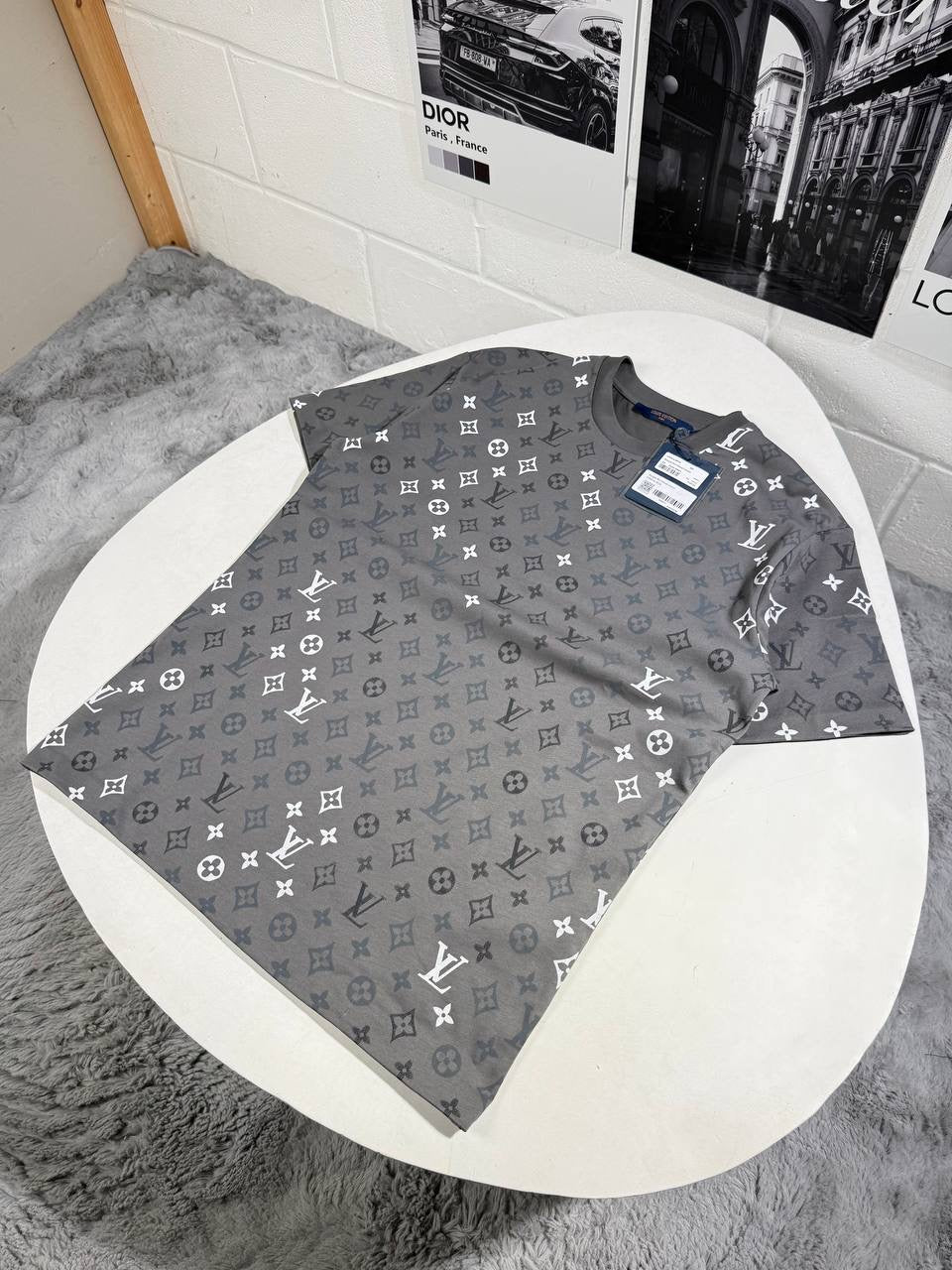 LVE MONOGRAM TSHIRT