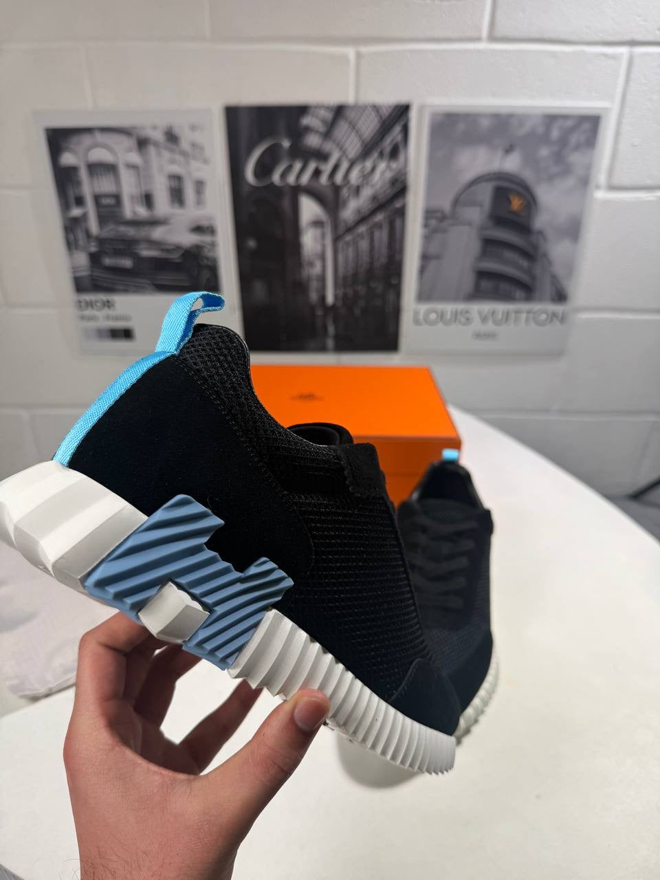 HRMS BOUNCE TRAINERS