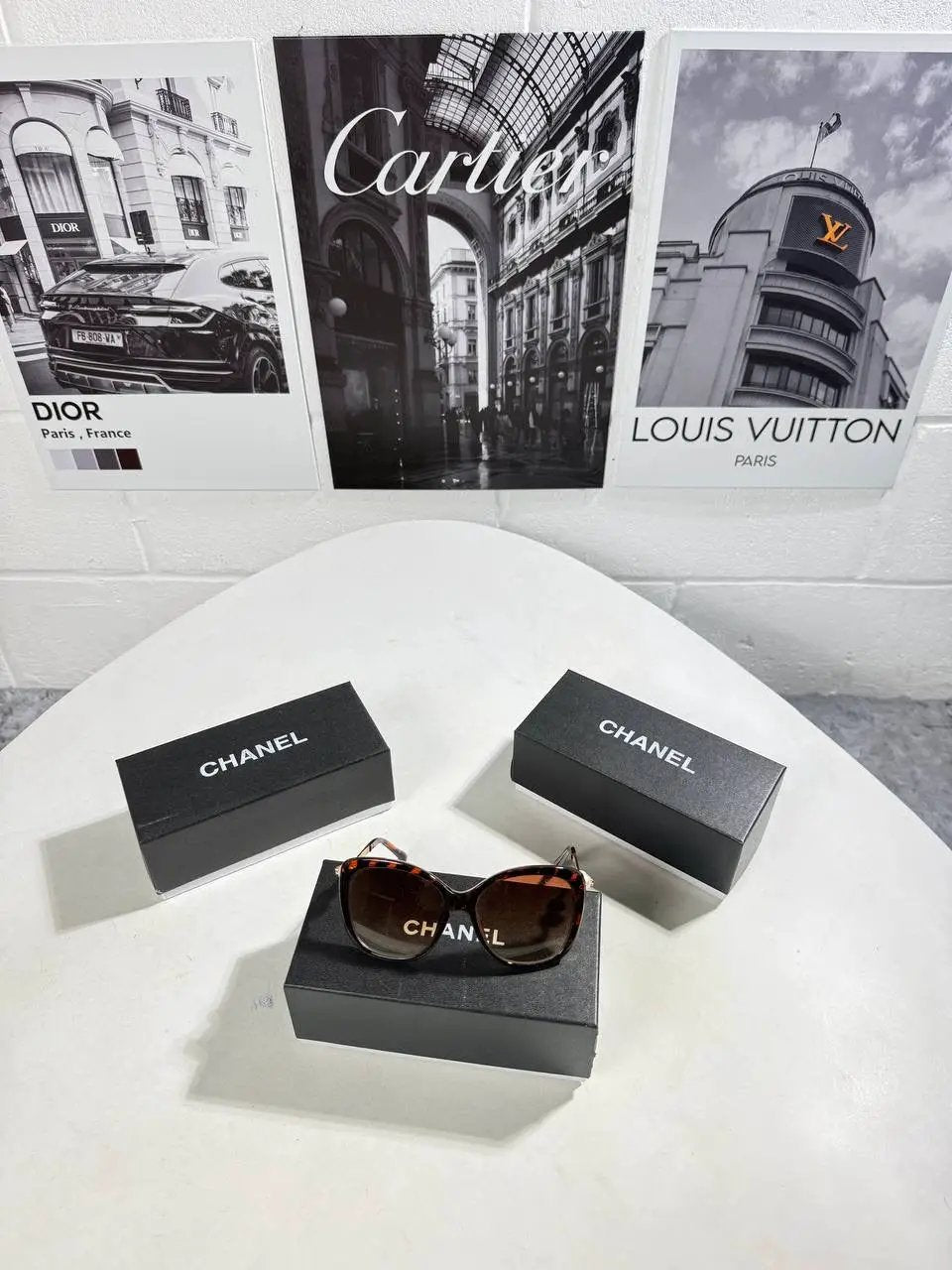 CHNL WOMEN SUNGLASSES