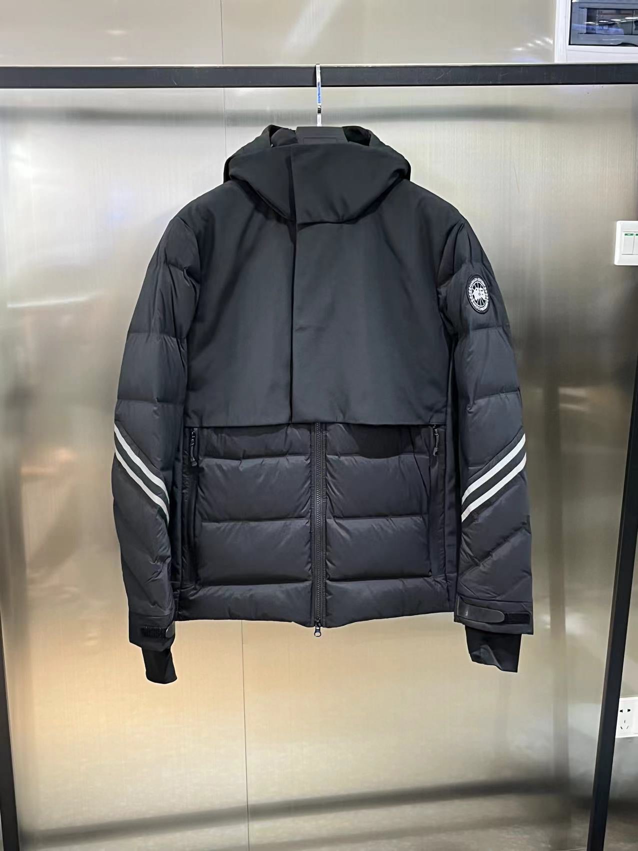 CG BLACK BADGE (pre-order)
