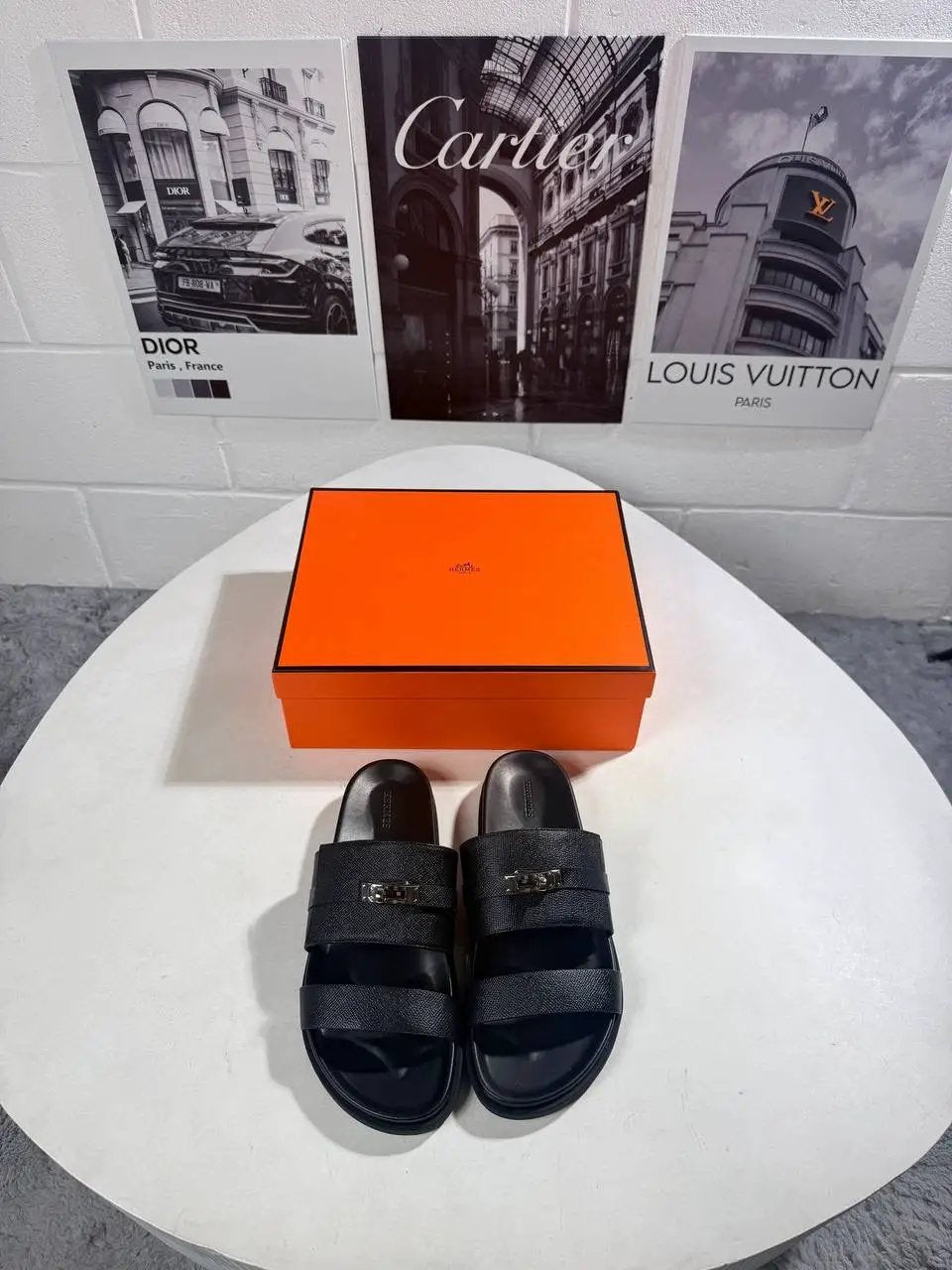 HEMS SLIDES MENS Stock supplier