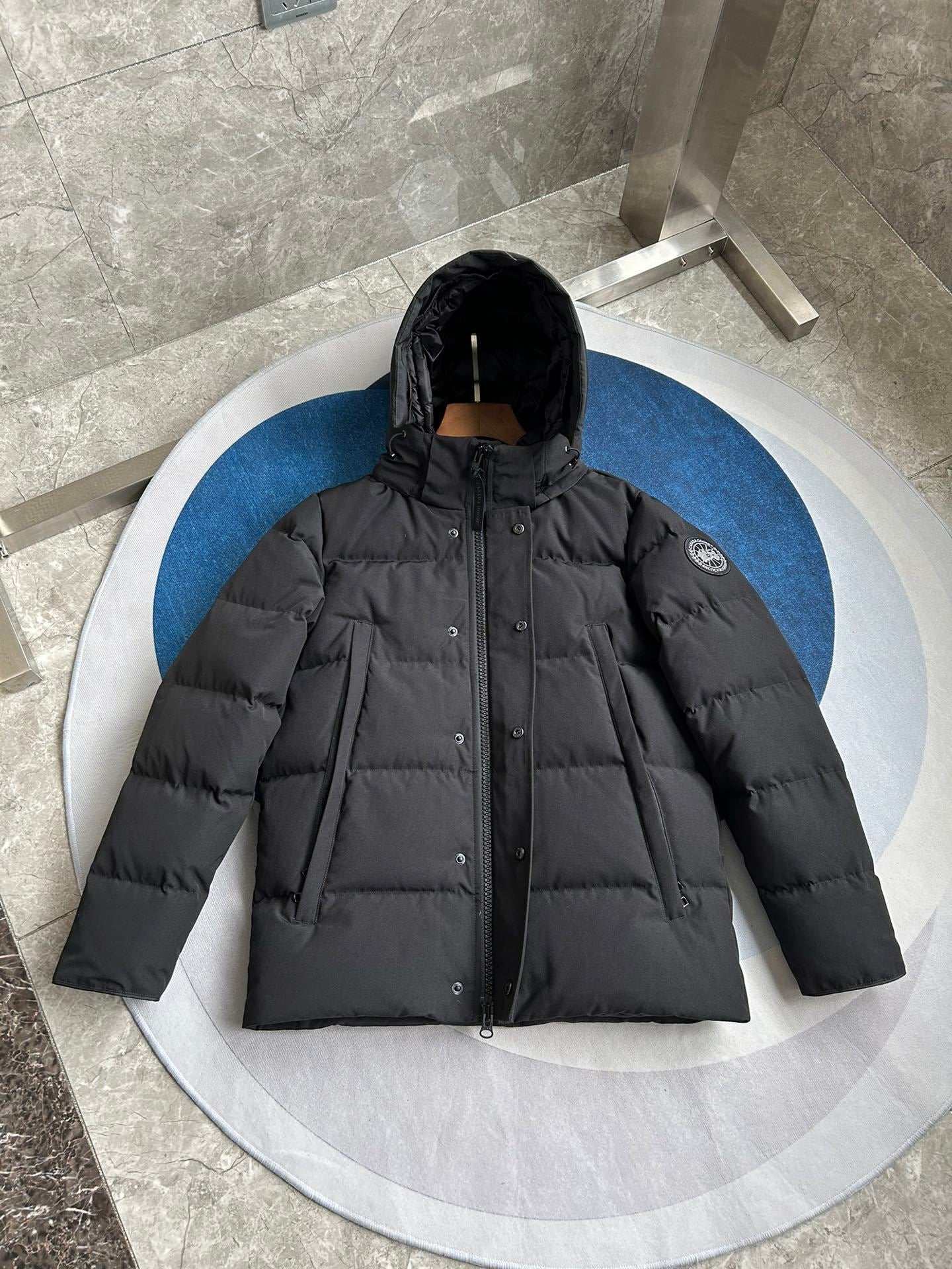 CG BLACK BADGE (pre-order)