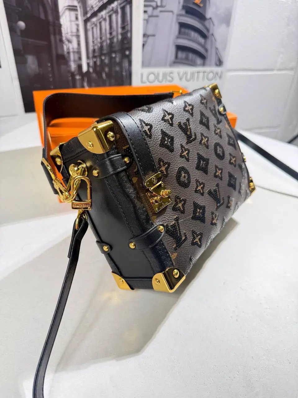 LVE SIDE TRUNK MM BAG by Stock supplier