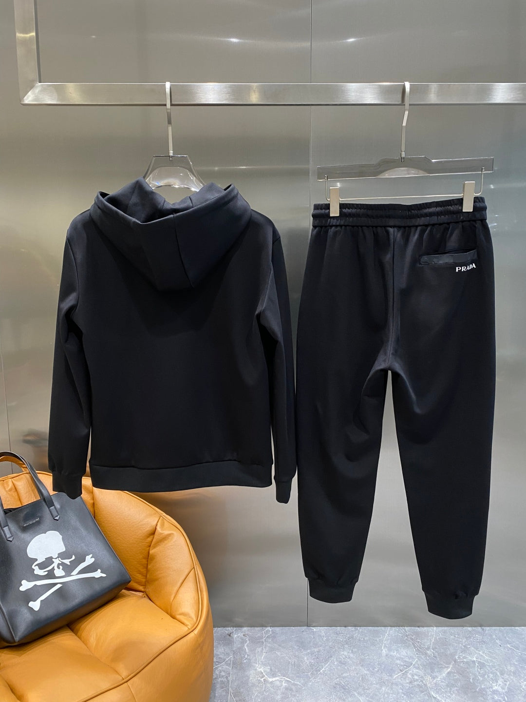 RADA TRACKSUIT (pre-order)