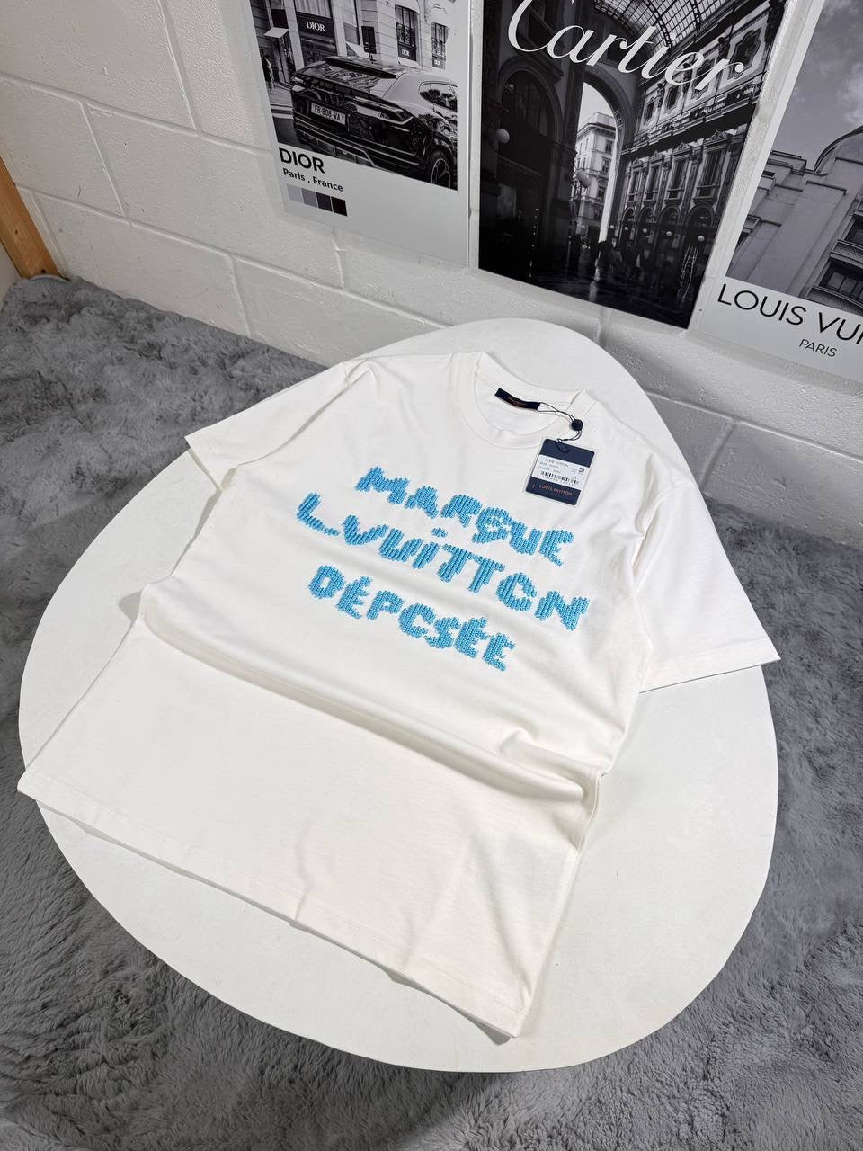 LVE T SHIRT