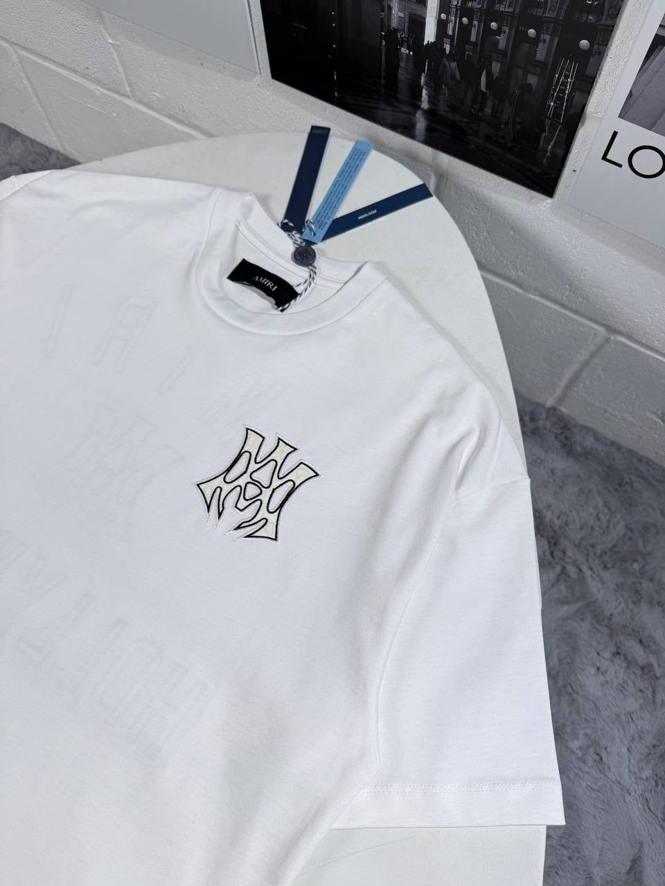MIRI EMBROIDERED TSHIRT