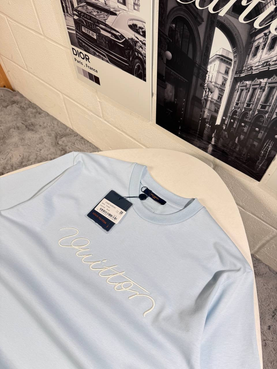 LVE SIGNATURE T SHIRT