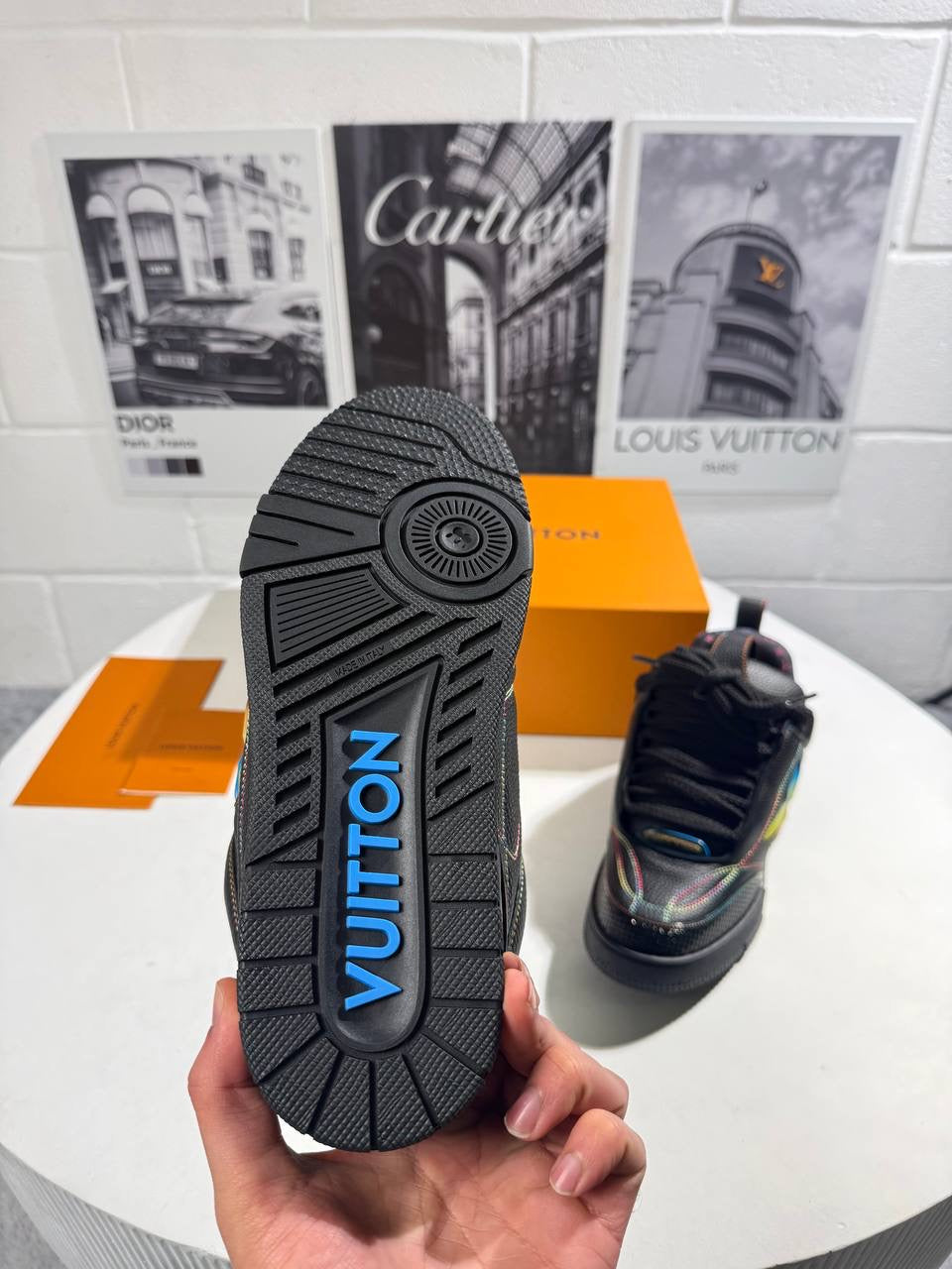 LVE SKATES LUXURY MONOGRAM