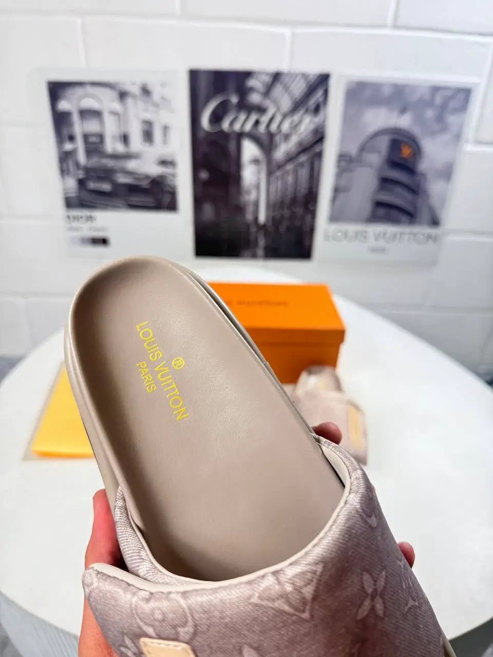 LVE BEIGE SLIDES WOMENS Stock supplier