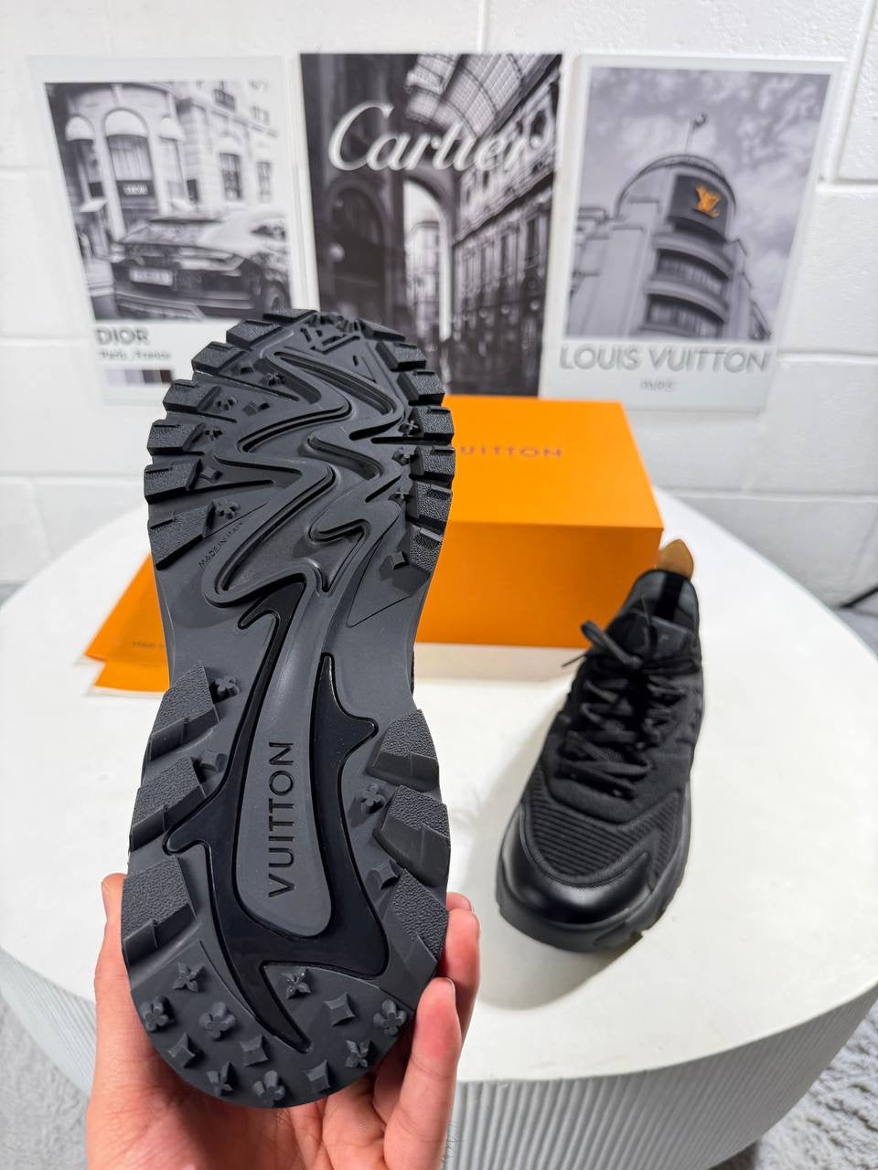 LVE TATIC FULL BLACK (Pre Order)