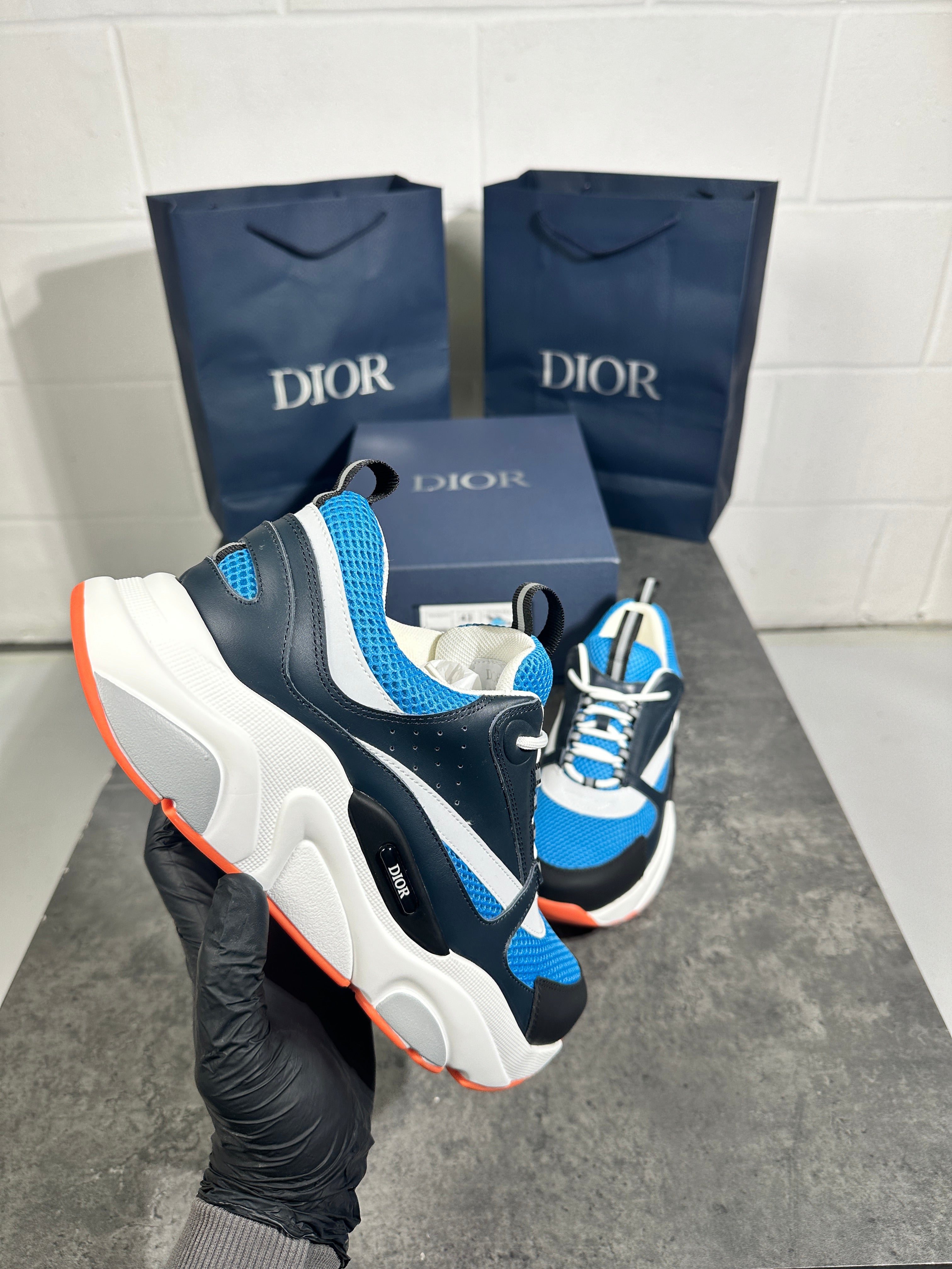 IOR - b22 blue