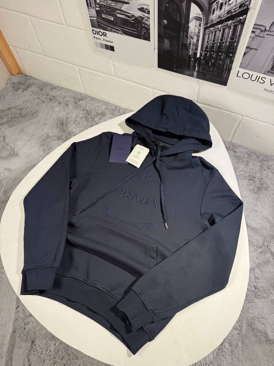 RADA EMBOSSED LOGO HOODIE