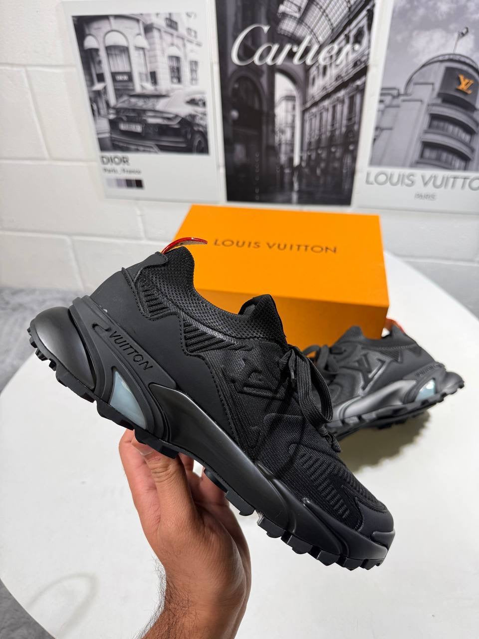 LVE TATIC FULL BLACK