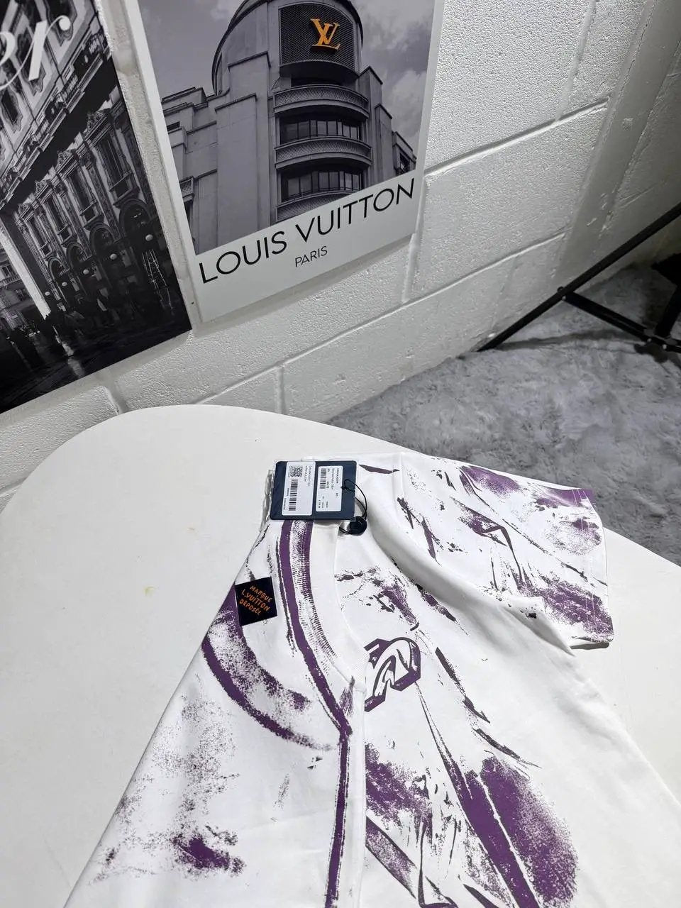 LVE OVERPRINTED TEE by Stock supplier