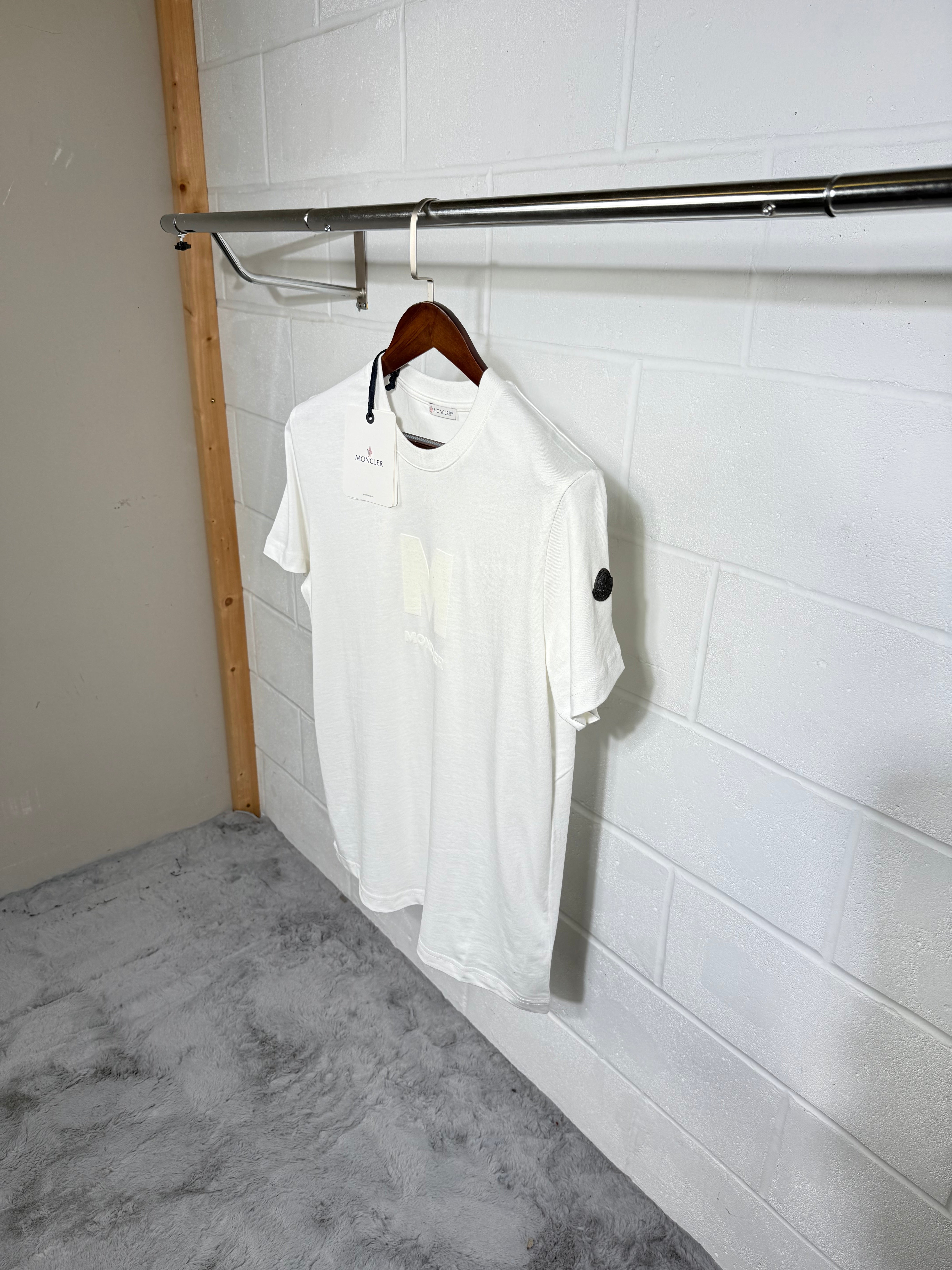 MNCLR WHITE LOGO T SHIRT