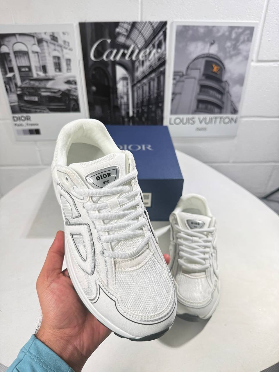 B30 FULL WHITE PRE ORDER