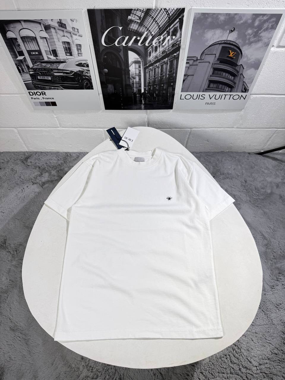 IOR BEE LOGO TSHIRT