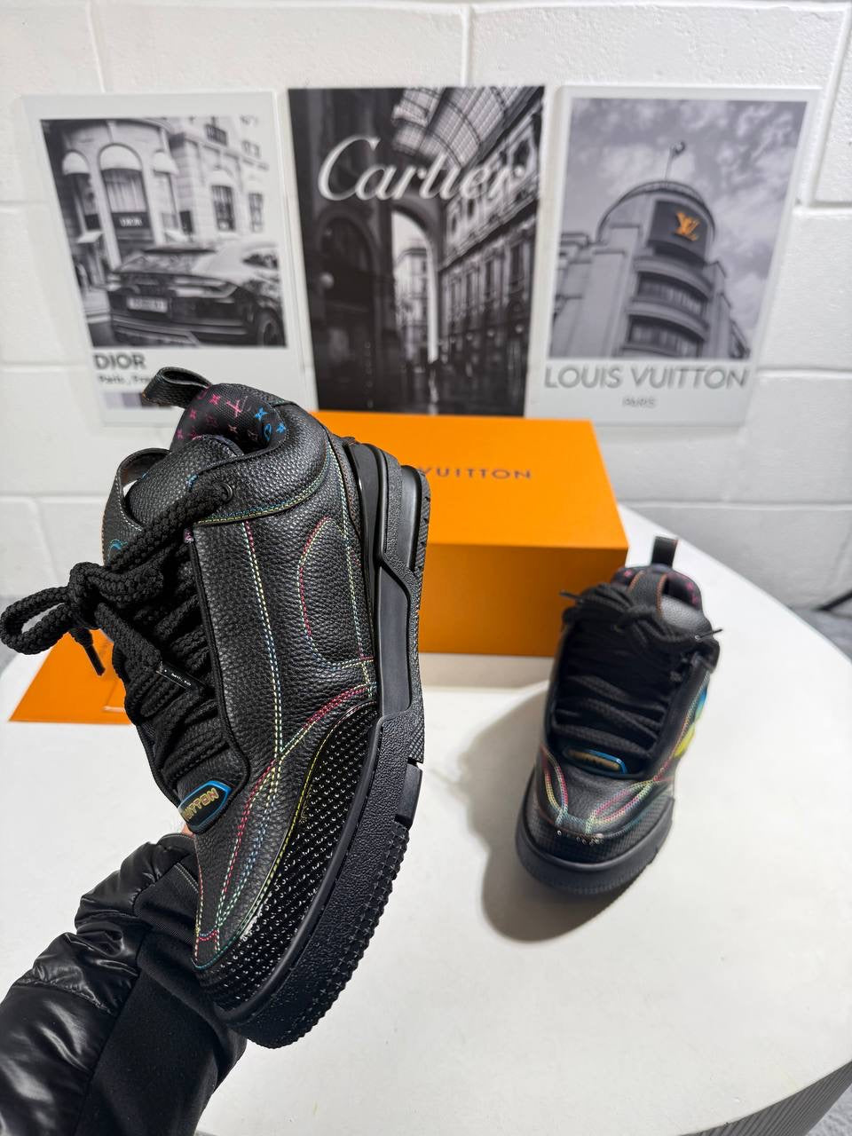 LVE SKATES LUXURY MONOGRAM