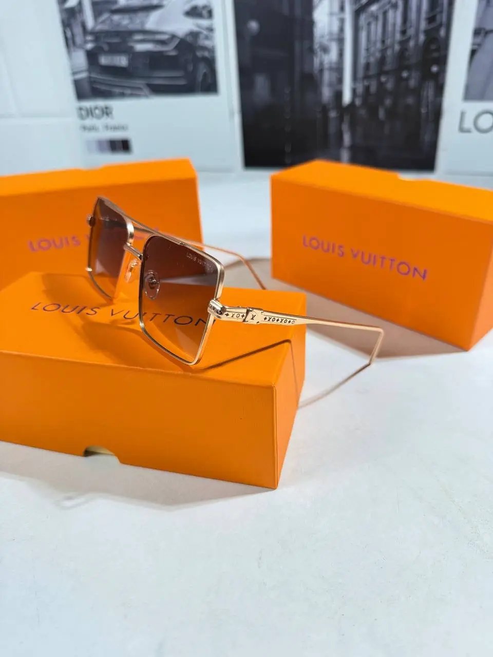 LVE METAL SUNGLASSES by Stock supplier