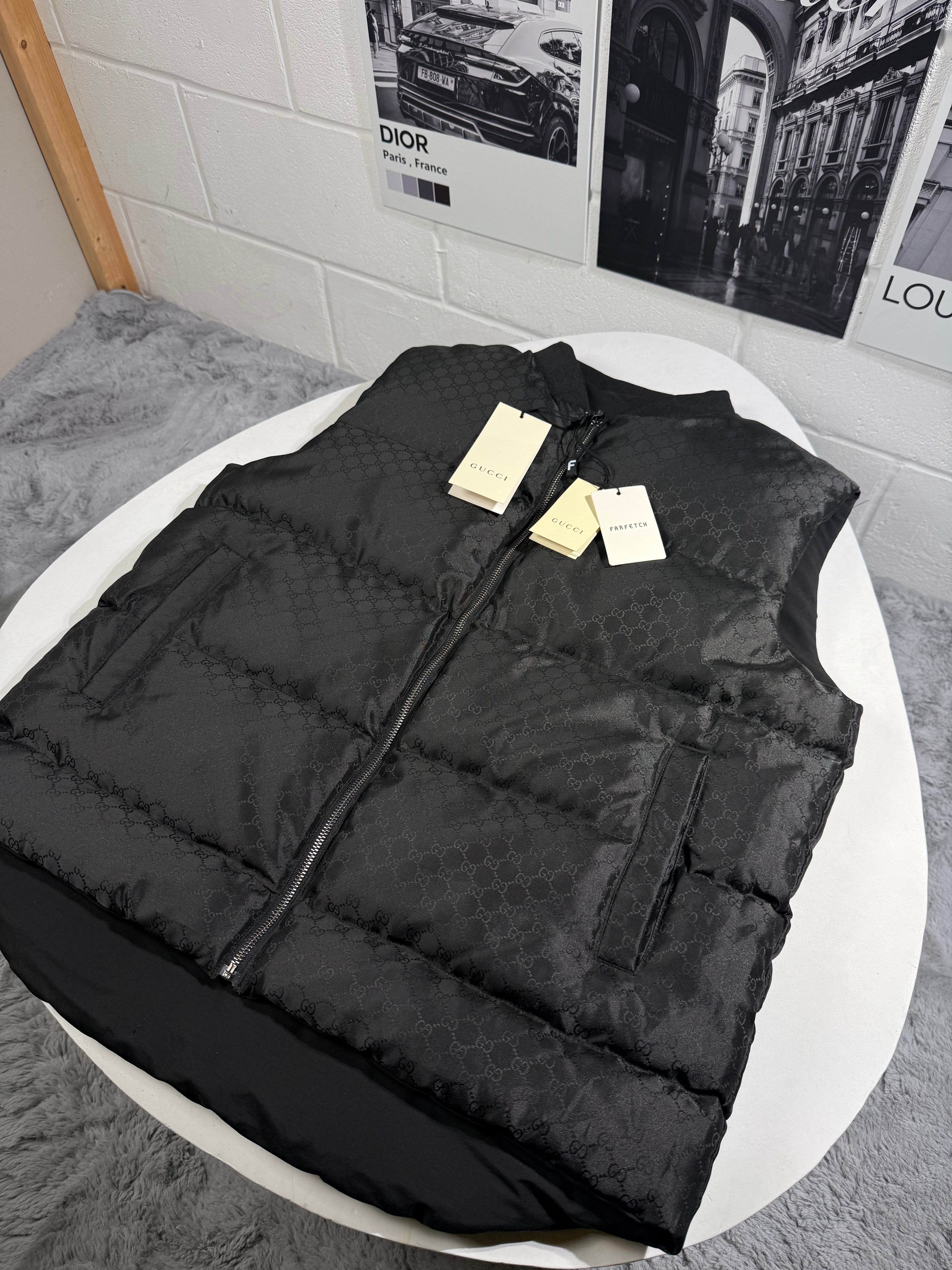 UCCI BODYWARMER BLACK