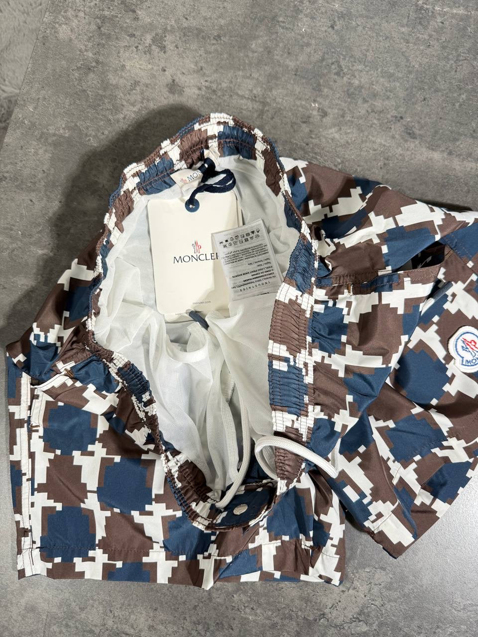 MNCLR SWIM SHORTS LOGO PRINT