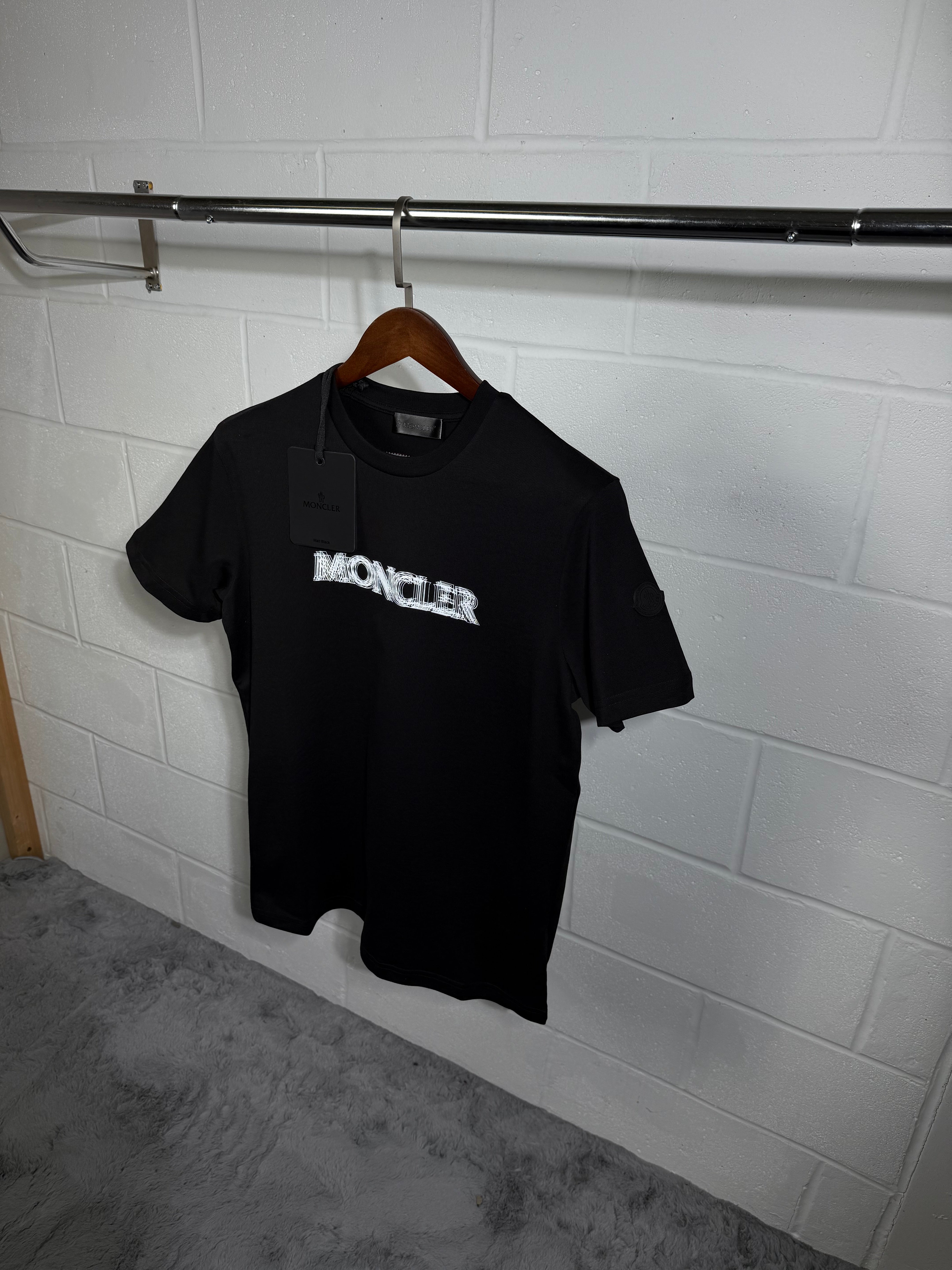 MNCLR BLACK T SHIRT