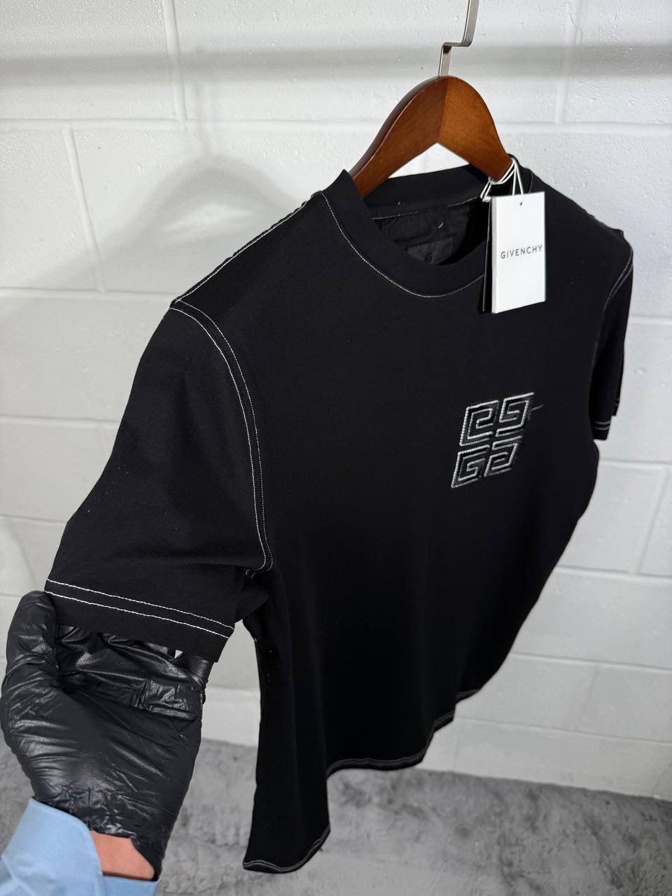 GVNCY LOGO TEE