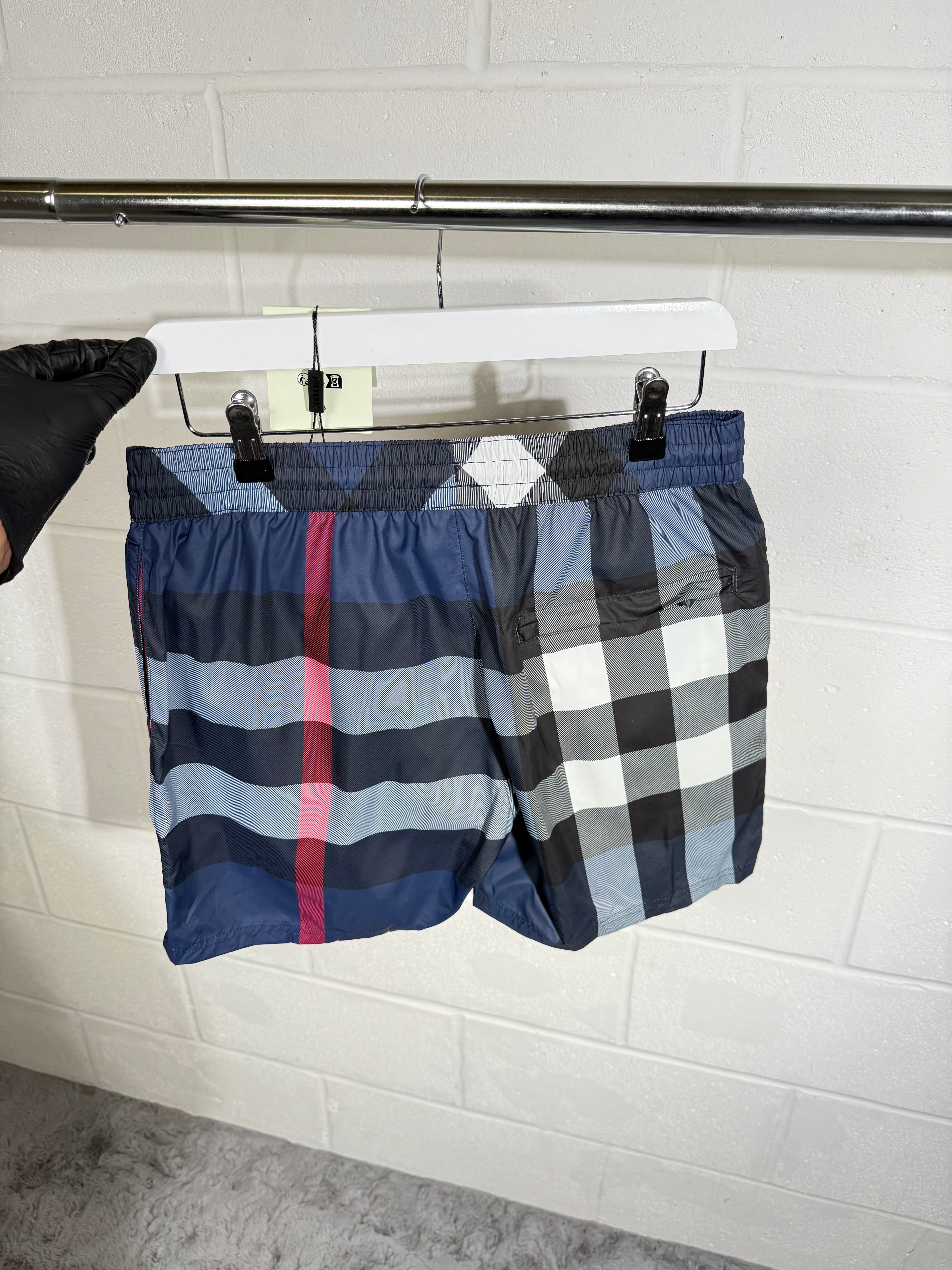 Burb shorts blue