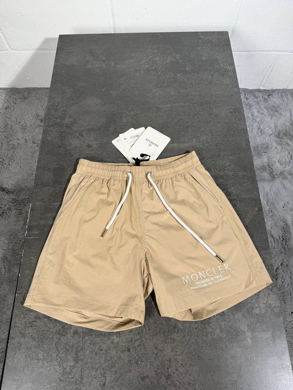 MNCLR LOGO PRINT SHORTS