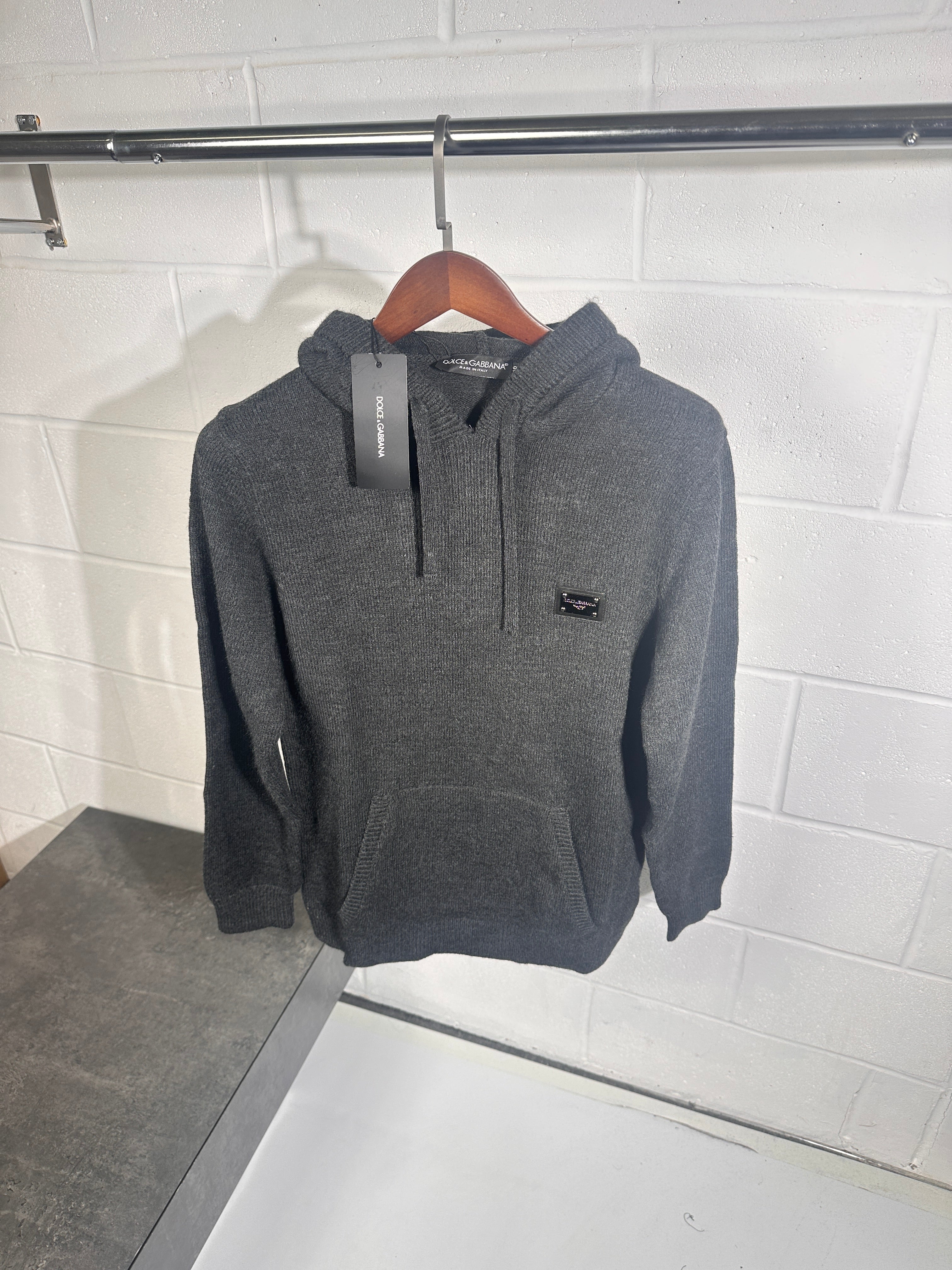 Sweat à capuche gris en maille D & G