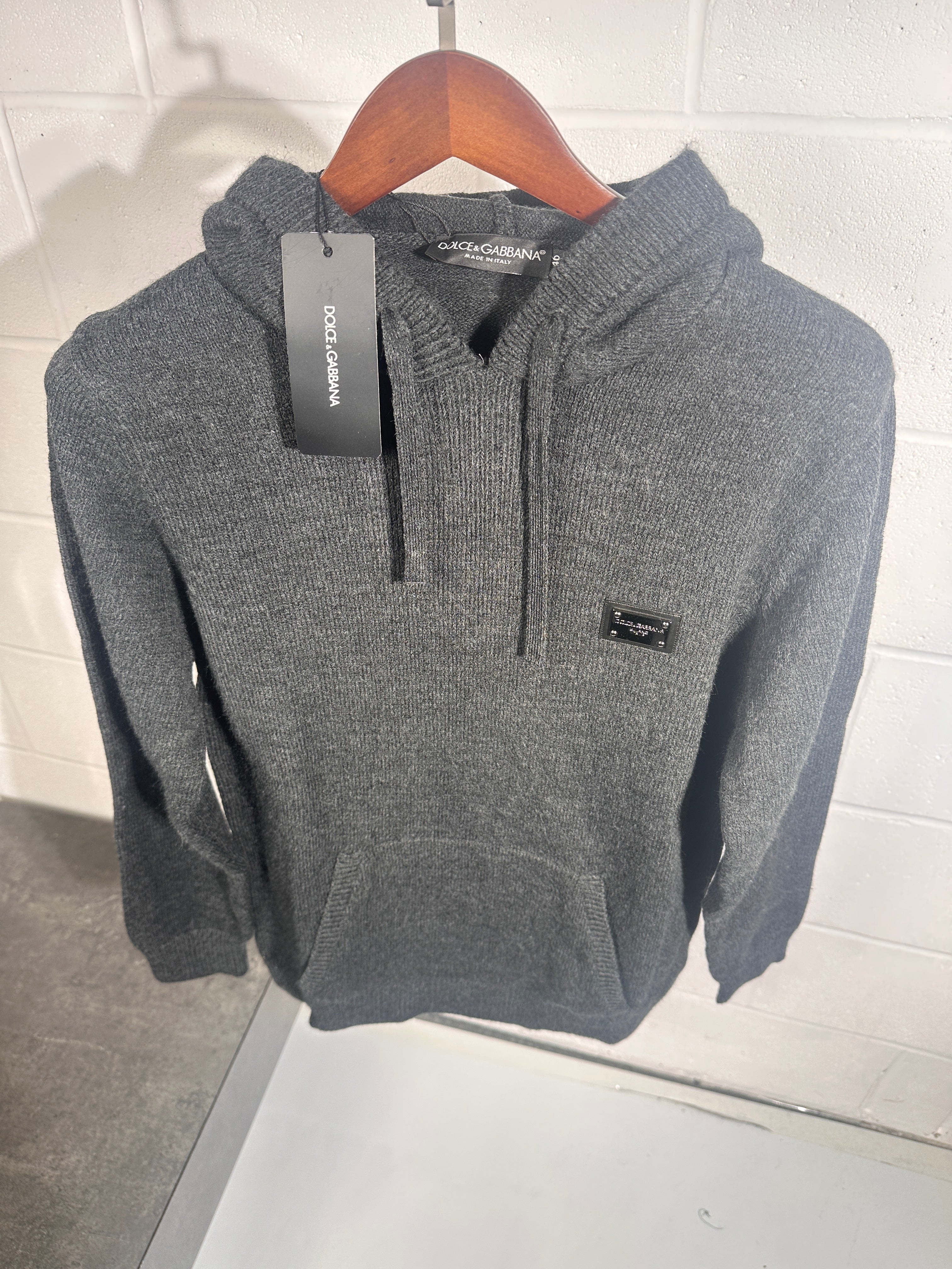 Sweat à capuche gris en maille D & G